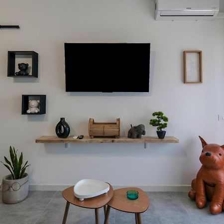 Апартаменты Roka House Пескьера-дель-Гарда Экстерьер фото